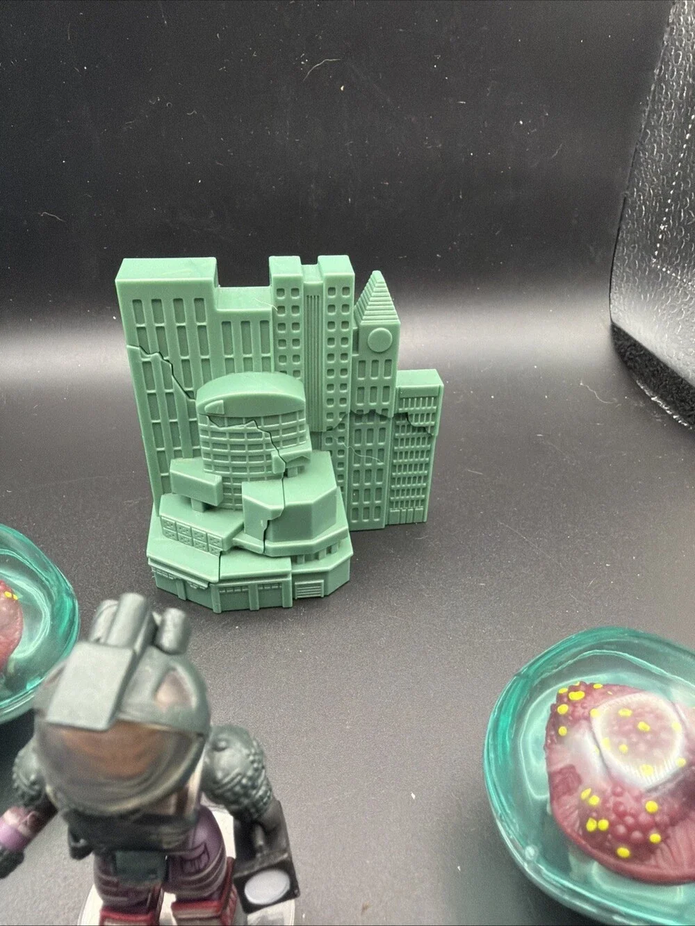 Alien Kane Engineer Space Jockey Set